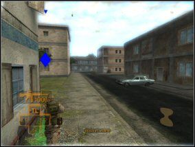 Kolejnym zadaniem jest ustawienie się przy narożniku budynku - wykonasz to, naciskając prawy klawisz myszy (aktywacja trybu ruchu), wskazując narożnik (oznaczony niebieskim trójkątem) i klikając lewy klawisz myszy - Misja treningowa 1 | Trening w Full Spectrum Warrior - Full Spectrum Warrior - poradnik do gry