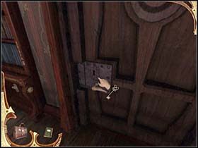 Podchodzi więc do odwiedzanego już regału z książkami filozoficznymi (tuż obok regału z książkami naukowymi) i tym razem odstawia książkę na trzecią od dołu półkę (pośrodku) - [Opis przejścia] Część druga (1) | Sherlock Holmes Tajemnica Mumii - Sherlock Holmes: Tajemnica Mumii - poradnik do gry