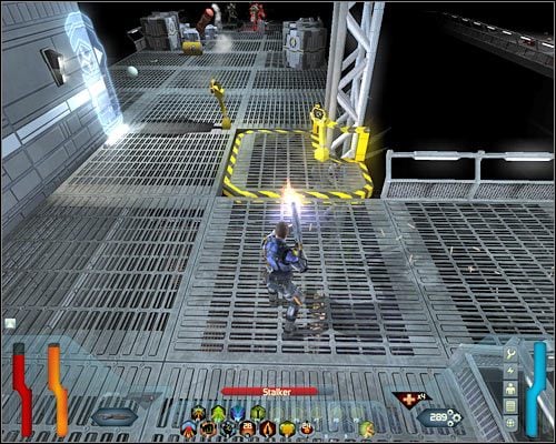 Zanim zdecydujesz się zbliżyć do drugiej przegrody, warto zbadać niewielkie pomieszczenie zlokalizowane na południe od Twojej aktualnej pozycji - Colonist Quarters - Questy (cz.3) | Poziom 11 w Space Siege - Space Siege - poradnik do gry