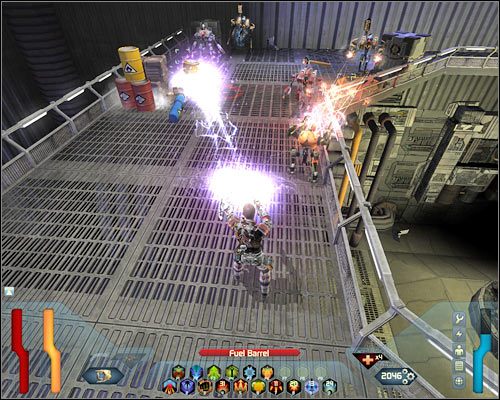 Po oczyszczeniu okolicy możesz skierować się w stronę północnego korytarza - Zeus Engine Control - Questy (cz.1) | Poziom 31A w Space Siege - Space Siege - poradnik do gry