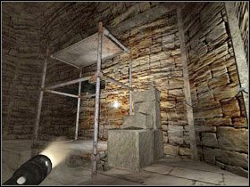 W celu zdobycia mniejszych kawałków musisz udać się do pomieszczenia z urządzeniem miażdżącym #1 - Artefakty - Penumbra: Requiem - poradnik do gry