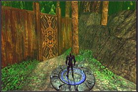 Końcowy etap pogoni za uciekającym Hodem będzie już na szczęście nieco łatwiejszy, choć dopiero po zabiciu trzech trolli wałęsających się po długiej, biegnącej łukowato platformie - Misja 02 - Ice Forest (cz.2) | Solucja | Too Human - Too Human - poradnik do gry