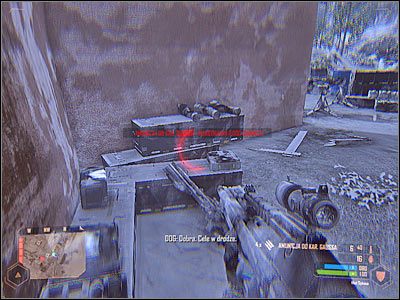 Podczas walk skupiaj się przede wszystkim na eliminowaniu mocniejszych potworów, zarówno tych, które mogą pojawić się nad obozowiskiem (screen), jak i stworów, które nadlecą z zachodu - Obrona okupowanych pozycji | Misja 4 | Crysis Warhead - Crysis: Warhead - poradnik do gry