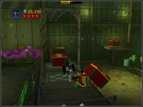 Podejdź do dwóch czerwonych skrzynek i zrzuć je - Jokers Home Turf (cz.2) | Heros Episode 3 | LEGO Batman The Videogame - LEGO Batman: The Videogame - poradnik do gry