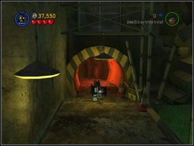 Wróć po zielonej drabince do góry i w prawo do kolejnego pomieszczenia - Jokers Home Turf (cz.3) | Heros Episode 3 | LEGO Batman The Videogame - LEGO Batman: The Videogame - poradnik do gry