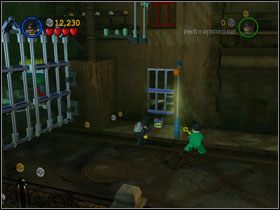 Free Play: Na prawo od wyjścia, za oknem na piętrze jest Kanister (#4) - The Riddler Makes a Withdrawal (cz.1) | Villiant Episode 4 - LEGO Batman: The Videogame - poradnik do gry