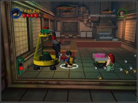 Free Play: wysadź kraty na balkonie po lewej - Green Fingers (cz.1) | Villiant Episode 4 | LEGO Batman The Videogame - LEGO Batman: The Videogame - poradnik do gry