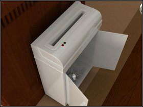 Użyj odbojnika na drzwiach wiodących do gabinetu, aby zostawić je otwarte - Brat przeciw bratu (Brother against Brother) cz.1 - The Hardy Boys: The Hidden Theft - poradnik do gry