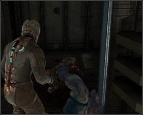 Dochodzimy do drzwi z uszkodzonym mechanizmem zamykającym, nie uda nam się przez nie przejść nie będąc poszatkowanym - Nowe transporty (cz.2) | Rozdział 01 | Solucja Dead Space - Dead Space - poradnik do gry