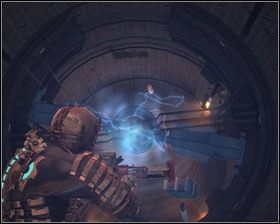 Drogę utrudnią nam dwa obracające się wentylatory, spowalniamy je stazą - Martwa przestrzeń (cz.2) | Rozdział 12 | Solucja Dead Space - Dead Space - poradnik do gry