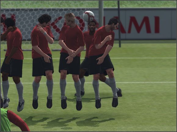 W murze warto wykorzystywać luki, ale raczej są to przypadkowe zdarzenia. Aczkolwiek spróbować warto. - Stałe fragmenty gry | Pro Evolution Soccer 2009 - Pro Evolution Soccer 2009 - poradnik do gry