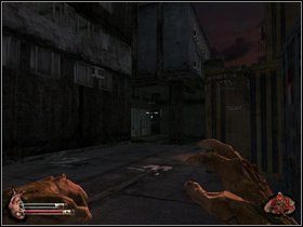 Potem skieruj się w stronę dźwigu widocznego na lewo od pomostu i usuń pozostałych przeciwników - Fabryka (część I) | Dusk-12 Strefa Śmierci - Dusk-12: Strefa Śmierci - poradnik do gry