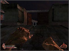 Musisz trafić helikopter kilka razy, aż w końcu eksploduje - Fabryka (część I) | Dusk-12 Strefa Śmierci - Dusk-12: Strefa Śmierci - poradnik do gry