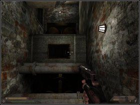 Teraz czeka Cię wędrówka: szyb, drabinką na dół, potem w korytarzu wyskocz wyżej - Szpital (część II) | Dusk-12 Strefa Śmierci - Dusk-12: Strefa Śmierci - poradnik do gry