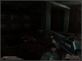 Gdy ich wyeliminujesz, spodziewaj się drugiej fali, nadchodzącej z pomieszczeń po lewej - Szpital (część II) | Dusk-12 Strefa Śmierci - Dusk-12: Strefa Śmierci - poradnik do gry