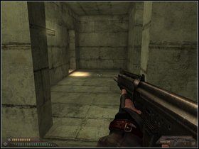 Wejdź do pomieszczenia po prawej - w środku są kolejne drapieżniki - Kamaz (część II) | Dusk-12 Strefa Śmierci - Dusk-12: Strefa Śmierci - poradnik do gry