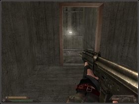 Użyj windy, by wydostać się na górę - Stacja kolejowa cz.1 | Dusk-12 Strefa Śmierci - Dusk-12: Strefa Śmierci - poradnik do gry