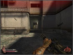 Idź korytarzem do końca i wyskocz z budynku oknem po prawej - Stacja telewizyjna cz.1 | Dusk-12 Strefa Śmierci - Dusk-12: Strefa Śmierci - poradnik do gry