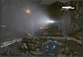 Przedzieraj się do przodu, aż trafisz na posterunek wyposażony w reflektor oświetlający przedpole - Priorytety | Rój | Gears of War 2 - Gears of War 2 - poradnik do gry