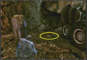 W drugim terminalu też nie znajdziesz właściwego symbolu, ale jeżeli udasz się na lewo od niego, to powinieneś znaleźć tam dziennik więźnia - Odpowiedzi | Rój | Gears of War 2 - Gears of War 2 - poradnik do gry