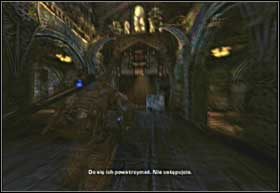 W pomieszczeniu, w którym tuż po Twoim wejściu zaczną opadać drewniane wrota znajduje się ukryty przedmiot z kolekcji - Gniazdo Szerszeni | Rój | Gears of War 2 - Gears of War 2 - poradnik do gry