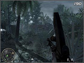 Zamiast pchać się do góry po pewną śmierć, spróbuj obejść wzgórze od lewej strony (#190) - Miotacz i korkociąg | Kampania Call of Duty World at War - Call of Duty: World at War - poradnik do gry