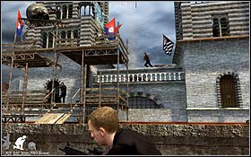 Będąc koło wież, uważaj na wrogów z rusztowania i z okien - Etap II - Siena (cz.2) | Quantum of Solace - Quantum of Solace - poradnik do gry