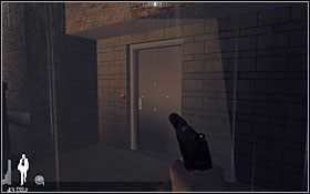 Dalsza droga prowadzi przez drzwi na prawo od pojazdu (by móc z nich skorzystać, musisz wygrać mini grę) - Etap VII - Science Center Exterior (cz.1) | Quantum of Solace - Quantum of Solace - poradnik do gry