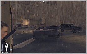 Nieco dalej znajduje się duży parking, z wieloma autami - Etap VII - Science Center Exterior (cz.1) | Quantum of Solace - Quantum of Solace - poradnik do gry