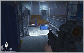 Będąc na dole skieruj się do miejsca pokazanego na zdjęciu i zejdź jeszcze niżej - Etap IX - Miami Airport (cz.2) | Quantum of Solace - Quantum of Solace - poradnik do gry