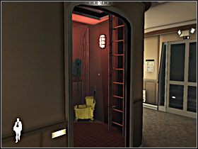 Przejdź pierwszym wagonem do końca, a znajdziesz tam pomieszczenie (oświetlone na czerwono) z drabiną - Etap X - Montenegro Train (cz.1) | Quantum of Solace - Quantum of Solace - poradnik do gry