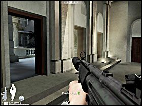 Tuż za nimi jest kolejny taras - Etap XI - Casino Royale (cz.2) | Quantum of Solace - Quantum of Solace - poradnik do gry