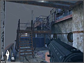 Następnie wejdź na dach - Etap XIII - Barge (cz.2) | Quantum of Solace - Quantum of Solace - poradnik do gry