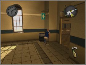 Ostatnia flaszka wylądowała w damskiej toalecie W razie problemów z patrolującą teren nauczycielką, przeczekaj zamieszanie jakie wywołałeś susem do kosza na śmieci - Rozdział II (1) | Opis przejścia Bully Scholarship Edition - Bully: Scholarship Edition - poradnik do gry