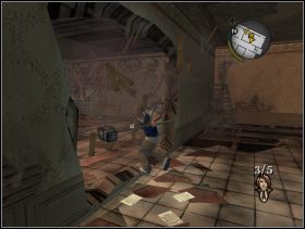 Na ostatnim piętrze po rozprawieniu się z defensorami i zabraniu bielizny, staniesz twarzą w twarz z Nortonem - Rozdział III (4) | Opis przejścia Bully Scholarship Edition - Bully: Scholarship Edition - poradnik do gry