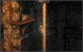 Z drugiej kolumny przeskocz na trzecią, a następnie odbij się w kierunku półki skalnej, wokół której zawinięta jest macka karkena - Mediterranean Sea - Niflheim (cz.1) | Solucja Tomb Raider Underworld - Tomb Raider: Underworld - poradnik do gry