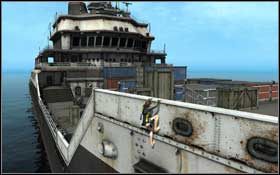 Kiedy znajdziesz się ponad łańcuchem, Lara oprze się plecami o burtę statku - Mediterranean Sea - God of Thunder | Solucja Tomb Raider Underworld - Tomb Raider: Underworld - poradnik do gry