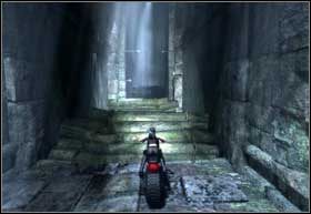 Znajdujesz się już w środku, obok motocykla - Southern Mexico - The Midgard Serpent (cz.1) | Solucja Tomb Raider Underworld - Tomb Raider: Underworld - poradnik do gry