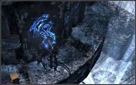 Twoim zadaniem będzie ustawienie czterech znaków graficznych w odpowiednich miejscach - Jan Mayen Island - Gate of the Dead | Solucja Tomb Raider Underworld - Tomb Raider: Underworld - poradnik do gry