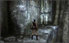 [52] Zaczep linkę z hakiem o metalowe kółko na prawo od mostu i opuść się na niższą półkę - Coastal Thailand - The Ancient World | Sekrety Tomb Raider Underworld - Tomb Raider: Underworld - poradnik do gry