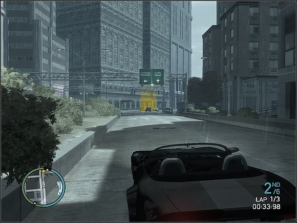 Zawsze na szczęście możemy skorzystać z klawisza Caps Lock, który skupi obraz kamery na najbliższym punkcie kontrolnym - Wyścigi uliczne | Aktywności dodatkowe | Grand Theft Auto IV - Grand Theft Auto IV - poradnik do gry