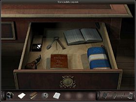 Nacisnąwszy go, Nicole odblokowuje sąsiednią szufladę (prawą) - Sala baletowa | Francja, Paryż | Art of Murder Klątwa Lalkarza - Art of Murder: Klątwa Lalkarza - poradnik do gry