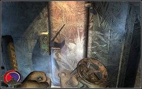 Przejdź przez dziurę w siatce, a staniesz się świadkiem retrospekcji i będziesz mógł rozruszać ręce - [Solucja] Swamp | Cryostasis Arktyczny Sen - Cryostasis: Arktyczny Sen - poradnik do gry