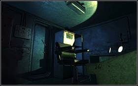 Po krótkim spacerze zauważysz za szybą zwłoki człowieka naszpikowanego odłamkami szkła - [Solucja] Ties | Cryostasis Arktyczny Sen - Cryostasis: Arktyczny Sen - poradnik do gry