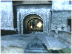 Tuż obok Ciebie (poszukaj w okolicy drzewa) jest upgrade [1] - Rozdział 4 (2) | Opis przejścia | Dark Sector - Dark Sector - poradnik do gry