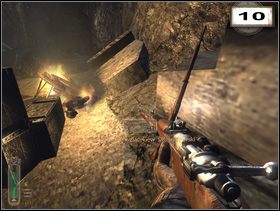 Z lewej strony tli się obozowisko, bronione przez paru szkopów - Rozdział 3 - Wzgórze (cz.1) | Solucja NecroVision - NecroVision - poradnik do gry