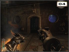 Zaokrąglone u góry drzwi są już otwarte (4), okrąż więc cały plac sięgając w sekretnym punkcie po artefakt (5) - Rozdział 8 - Krecia Świątynia (cz.1) | Solucja NecroVision - NecroVision - poradnik do gry