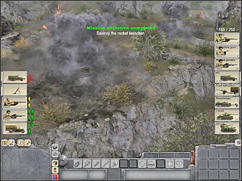 Co do prawej flanki: wąwozem, przez który przeszedłeś podczas nocnej akcji dywersyjnej Niemcy pchają kilka pojazdów pancernych (m - Misja 7 Behind Enemy Lines (cz.3) - Kampania radziecka - Men of War - poradnik do gry