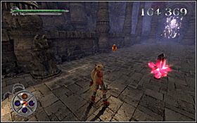 Jedyny fragment artefaktu znajduje się w rzeźbie, obok czerwonego kryształu - [ETAP] Droga Do Świątyni | X-Blades - X-Blades - poradnik do gry