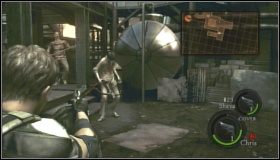 Musimy teraz pozbyć się płomieni, blokujących dalszą drogę - Execution Ground (3-2) (1) | Opis przejścia Resident Evil 5 - Resident Evil 5 - poradnik do gry